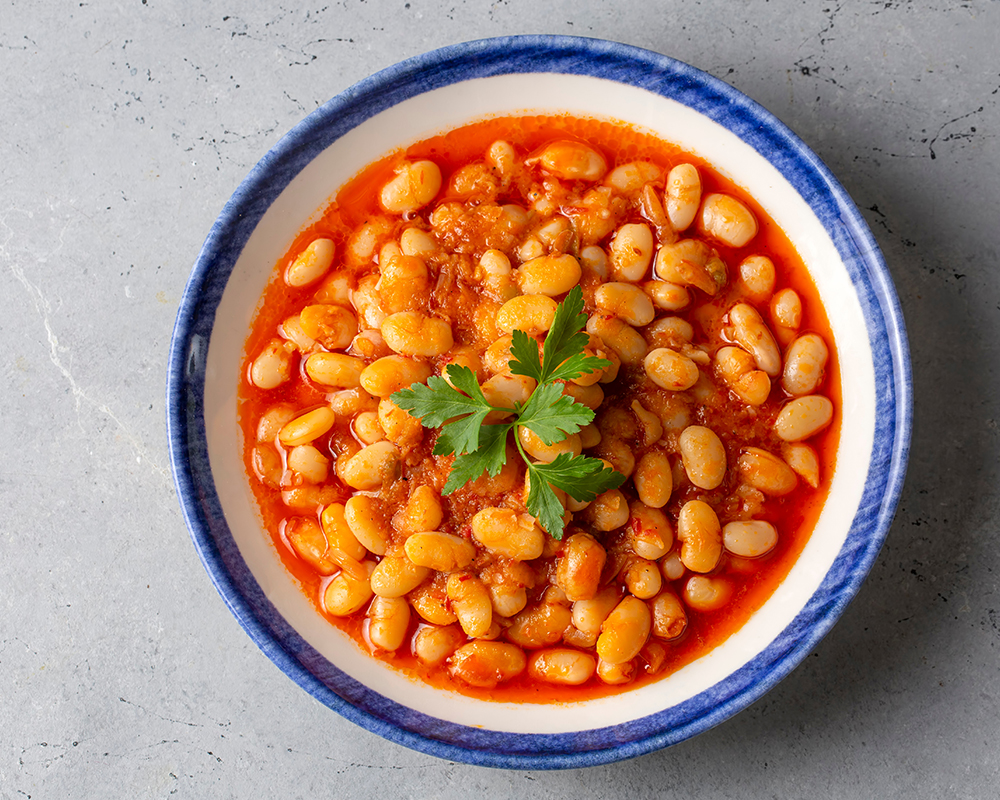 Haricots géants à la sauce tomate