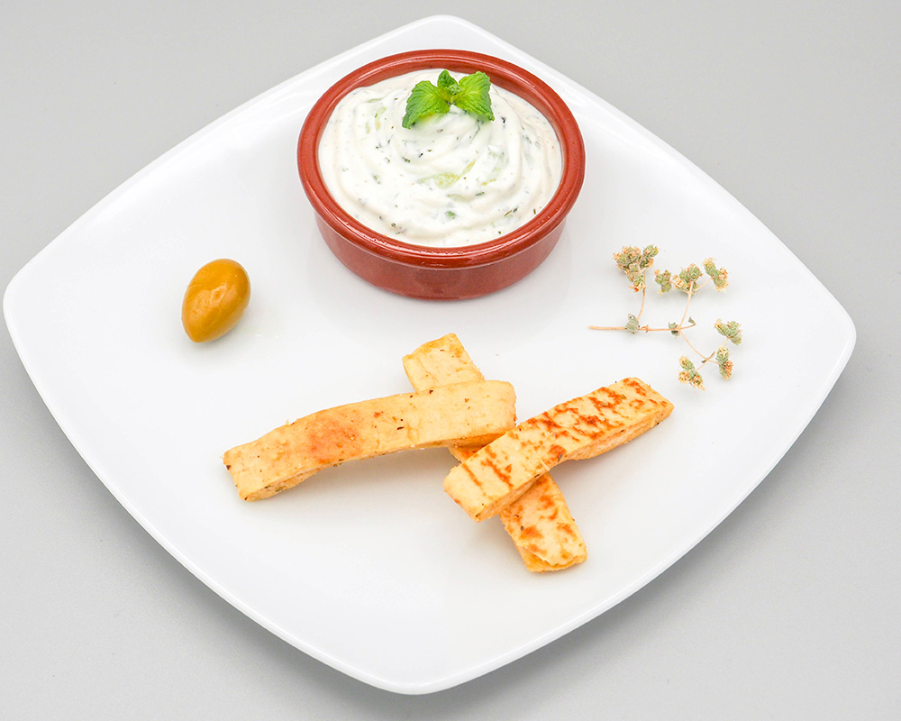 Tzatziki (yaourt grec au concombre)